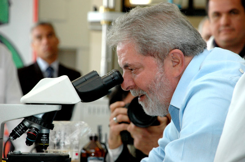 Presidente Lula visita laboratório da UFSCar/Sorocaba durante inauguração oficial do campus nesta sexta, 20