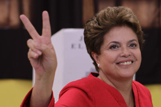 Após resultado ser oficializado, dia 31, tom do pronunciamento de Dilma foi conciliatório. O de Serra, rancoroso