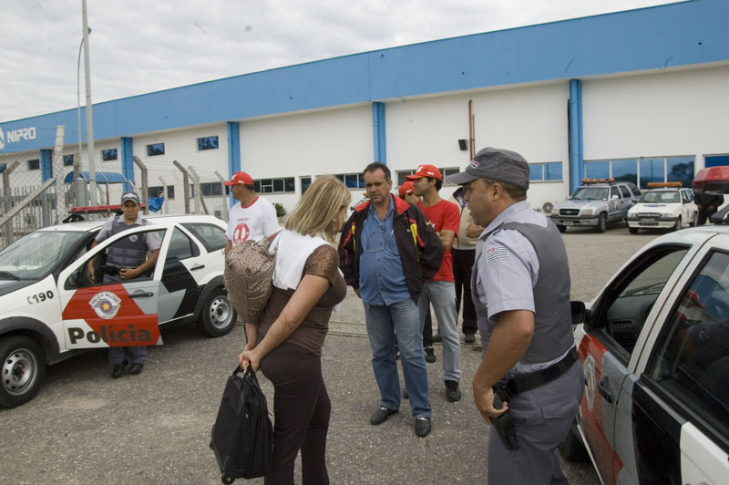 Novamente, forte aparato policial foi mobilizado para conter manifestação trabalhista na zona industrial de Sorocaba