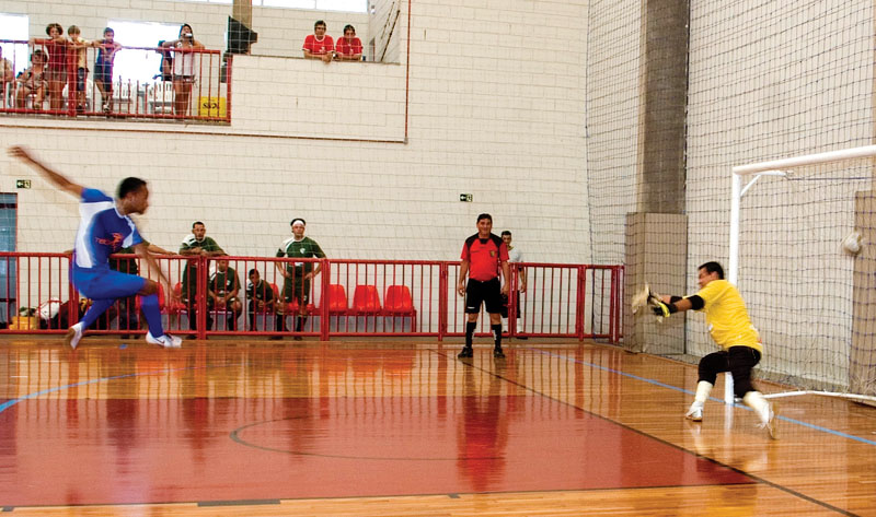 Final foi bastante equilibrada e só definida quando o juiz apitou o final da partida