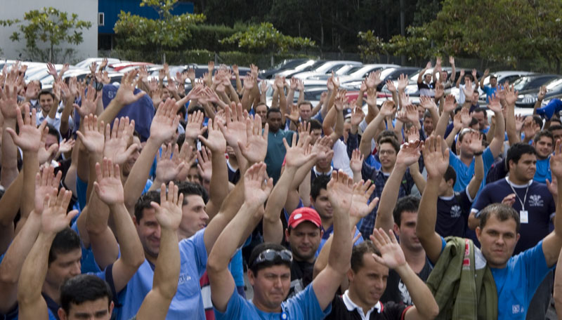 Todas as assembleias foram negociadas com Sindicato e Comissão e aprovada pelos trabalhadores em assembleia