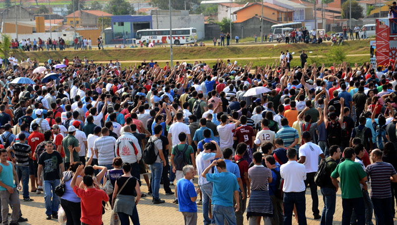 Caso propostas não sejam apresentadas, os metalúrgicos deverão reafirmar a greve a partir de segunda, dia 17, conforme aprovado na quarta