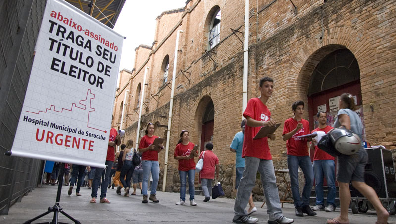 No ano passado o Sindicato organizou uma campanha que contou com o apoio de dezenas de entidades e associações e coletou mais de 26 mil assinaturas