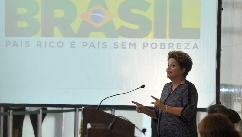 O anúncio dos recursos foi feito pela presidenta que, a convite do ministro das Cidades, participou da reunião com governadores e prefeitos