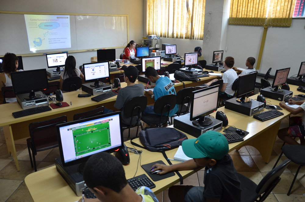 O curso gratuito de Informática Básica oferecido pelo Sindicato já qualificou mais de 15 mil pessoas em Sorocaba