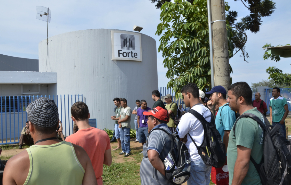 Pauta foi entregue há quatro meses, mas empresa não apresentou proposta