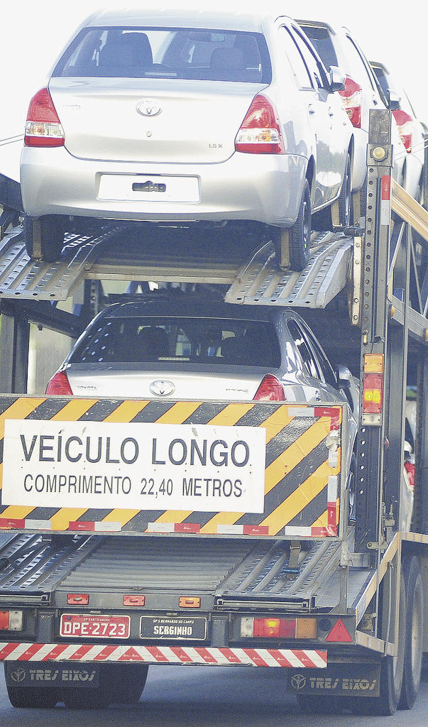 O compacto da Toyota é fabricado em Sorocaba