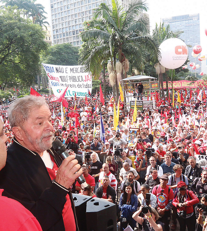 ‘Frear terceirização sem limites é questão de honra’ defende Lula
