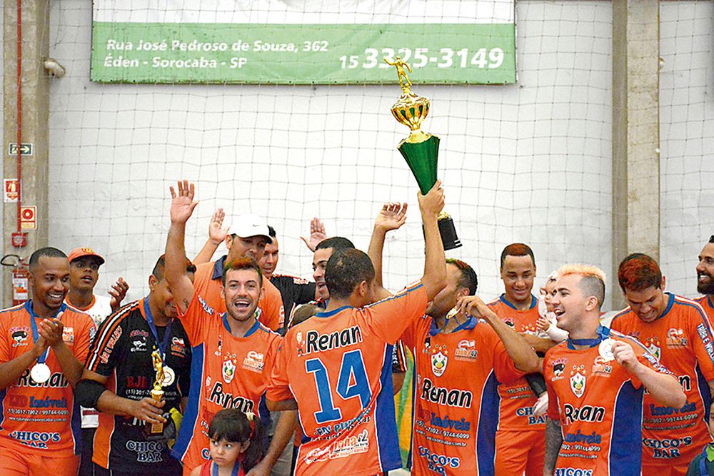 O Laranjeiras Linha 42 foi o time vencedor do campeonato (Foto: Vagner Santos/Imprensa SMetal)