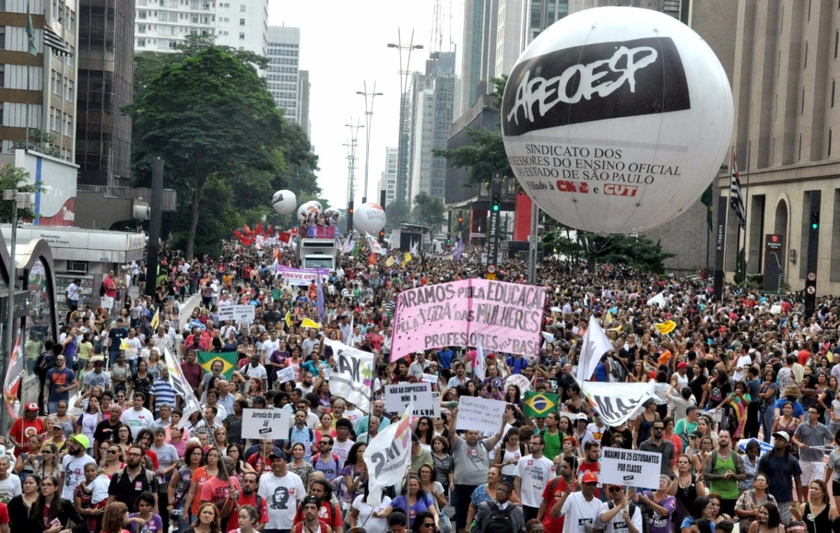 A paralisação vai atingir todos os estados do país. Em São Paulo, a assembleia de aprovação aconteceu no vão do Masp, dia 8 de março