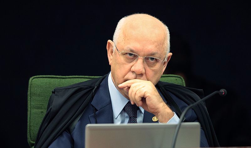 O Delegado investigava o acidente aéreo que causou a morte do ministro do STF e relator da Lava Jato, Teori Zavascki, que aconteceu no dia 19 de janeiro deste ano.