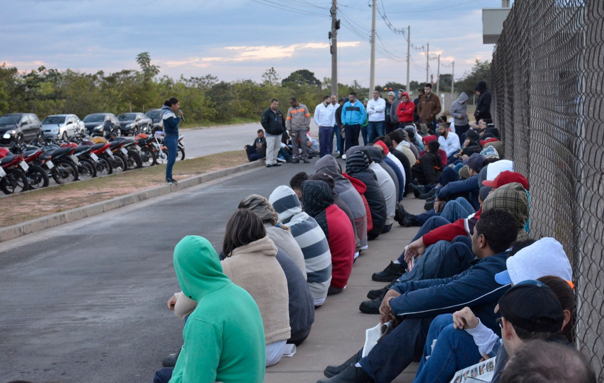 Trabalhadores e trabalhadoras da Scorpios realizaram protestos na quarta-feira por melhores valores de PPR