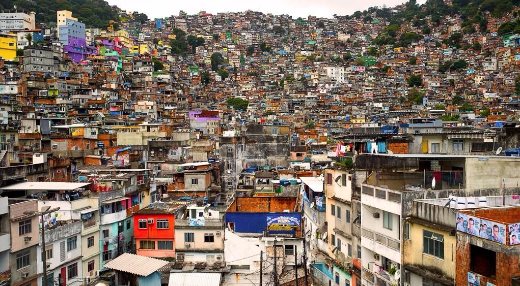 Os 5% mais ricos do Brasil detêm a mesma fatia de renda que os demais 95% da população