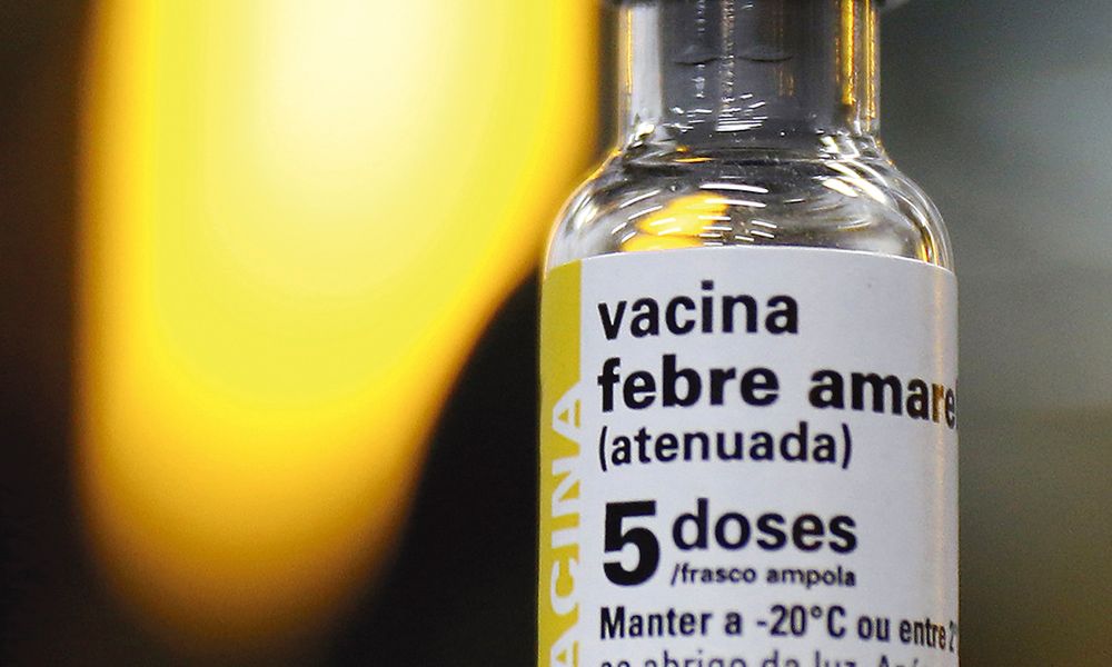 Em Sorocaba, apenas três unidades básicas de saúde oferecem vacinas de febre amarela, em esquema de revezamento, com 250 doses diárias 