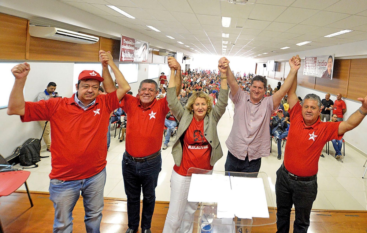 Os vereadores Francisco França e Iara Bernardi, e o pré-candidato ao senado Jilmar Tatto participaram do lançamento das pré-candidaturas de Izidio e Hamilton