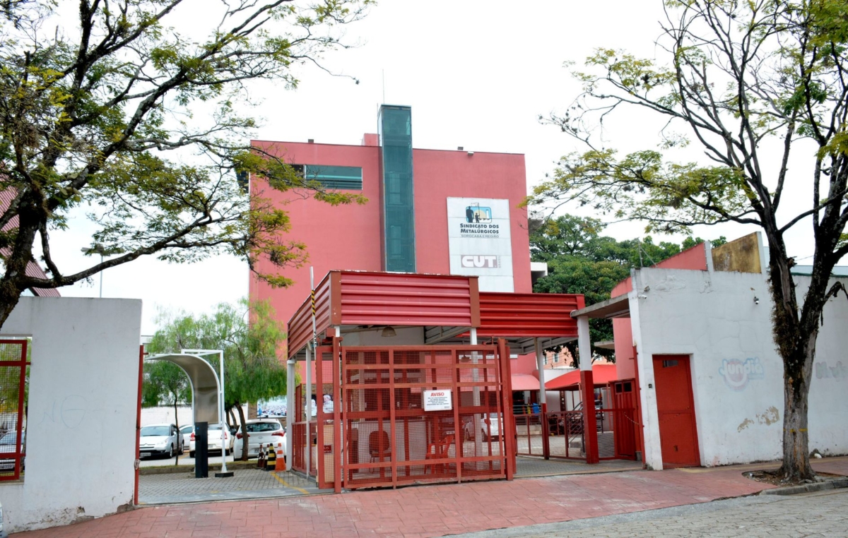 A sede do SMetal de Sorocaba fica na rua Julio Hanser, 140 - próximo à Rodoviária
