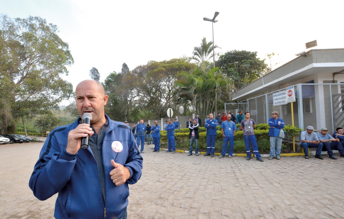 SMetal seu aliado: Dirigentes do Sindicato promoveram assembleia para os trabalhadores da Metalur na última quarta-feira, dia 26