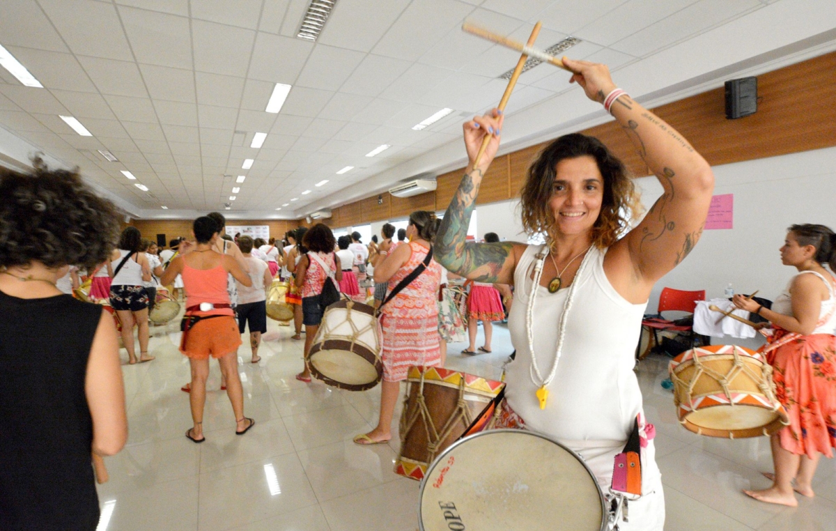 A yebá Tenily Guian é uma das fundadoras do Baque Mulher