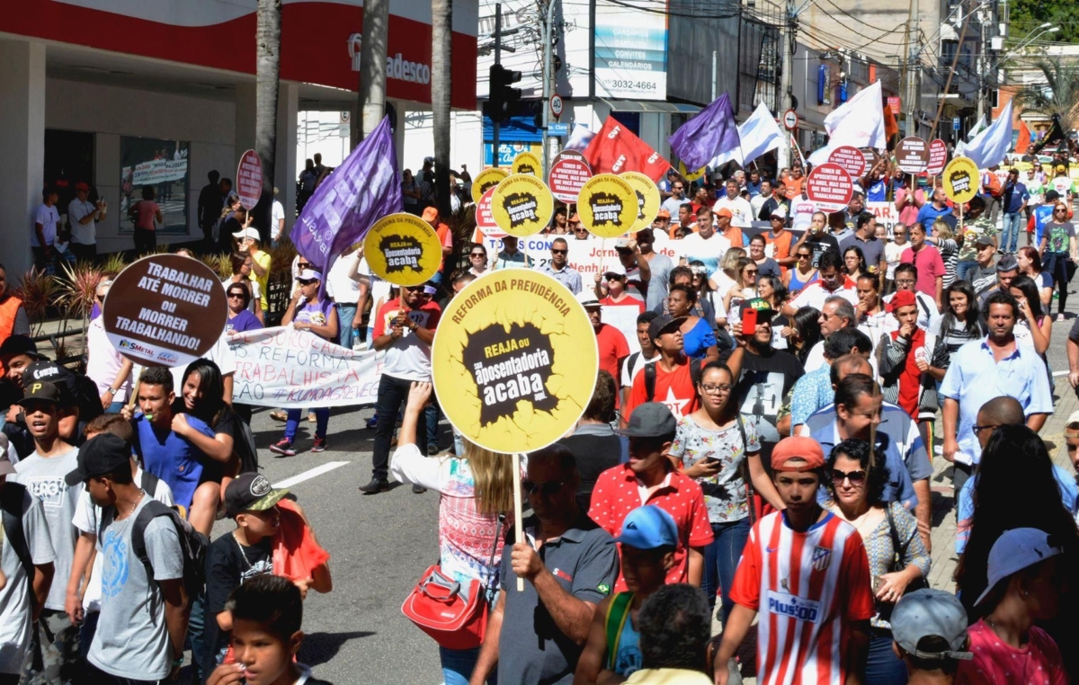 Movimentos sociais e sindicais já foram várias vezes às ruas para protestar contra medidas que reduzem direitos