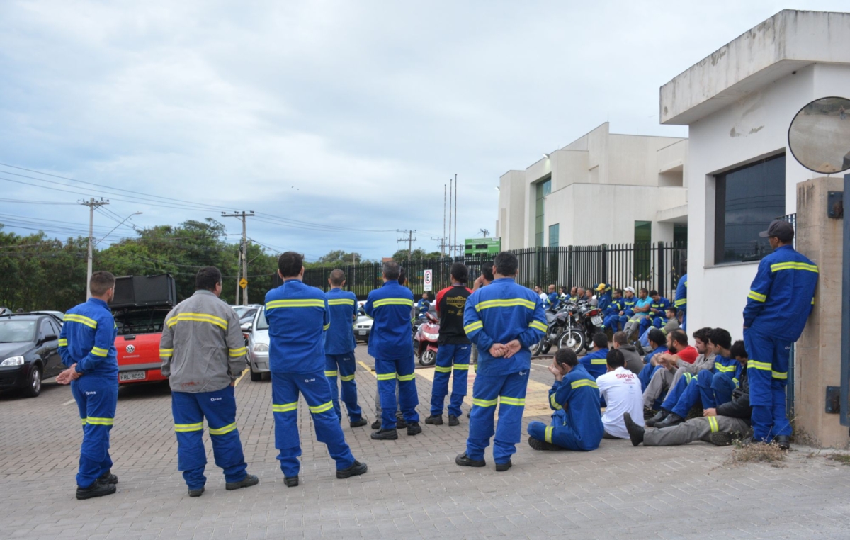 A paralisação por duas horas foi contra a intransigência da empresa em conceder direitos