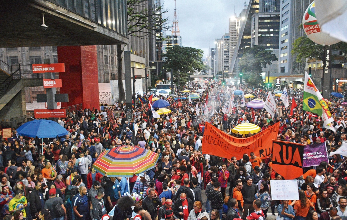 Manifestação em São Paulo contra a Reforma da Previdência, no dia 22, reuniu mais de 70 pessoas, na Paulista