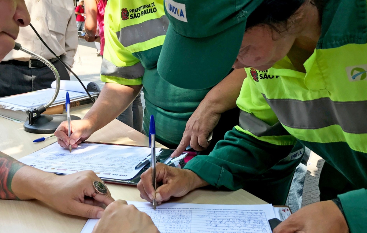 Em São Paulo, trabalhadores já aderem ao abaixo-assinado contra a Reforma da Previdência