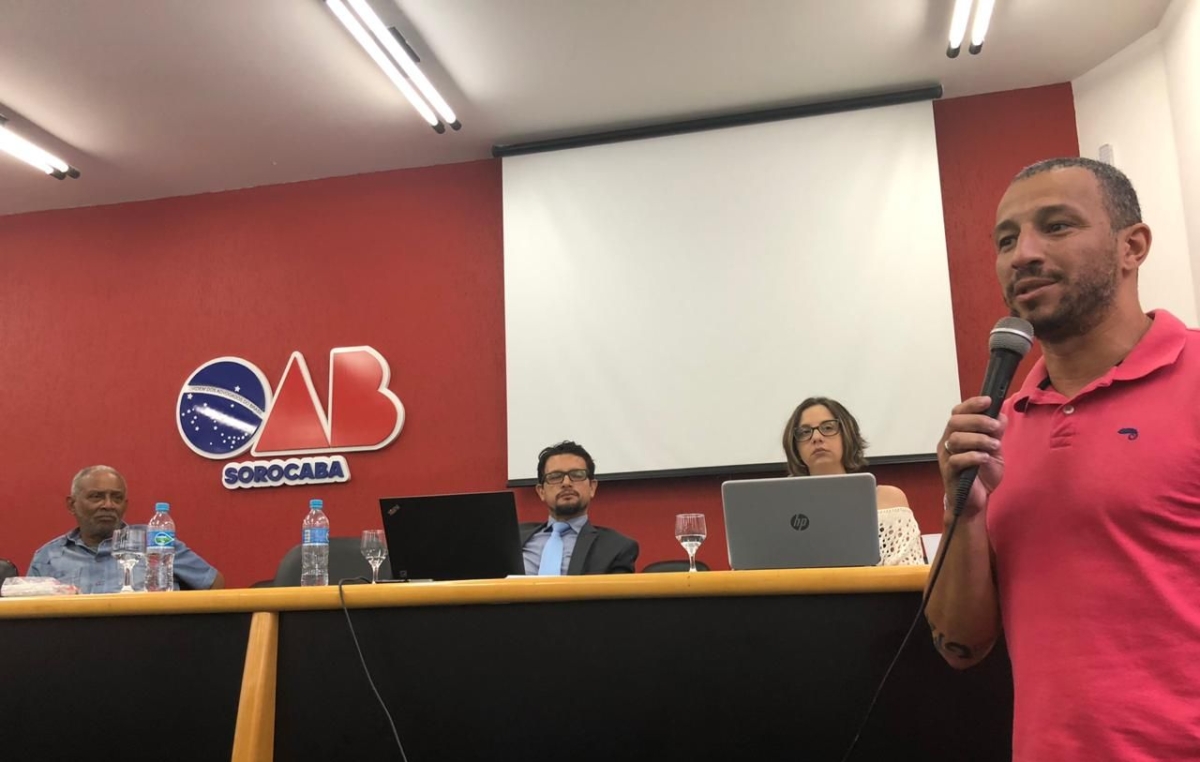 O presidente do SMetal, Leandro Soares, participou da reunião para a criação do Fórum Sindical