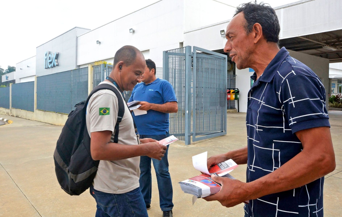 Um informativo sobre a assembleia de critérios do PPR 2020 foi entregue na Flex, na tarde desta quinta-feira, 27