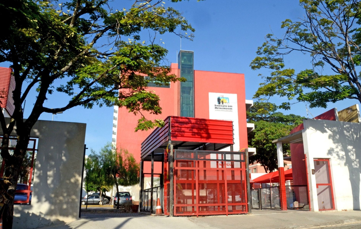 A sede do SMetal fica na rua Julio Hanser, 140, bairro Lageado