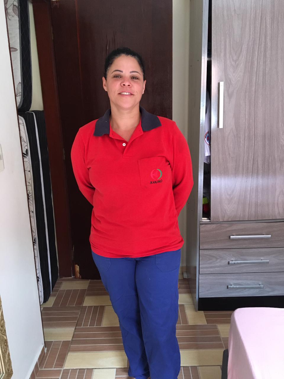 Edina trabalha como empilhadeirista na Kanjiko do Brasil há dois anos e meio