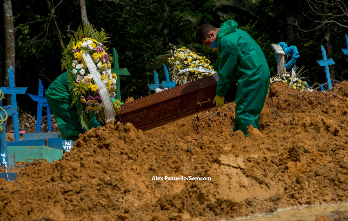 Brasil vive o pior momento da pandemia da Covid-19