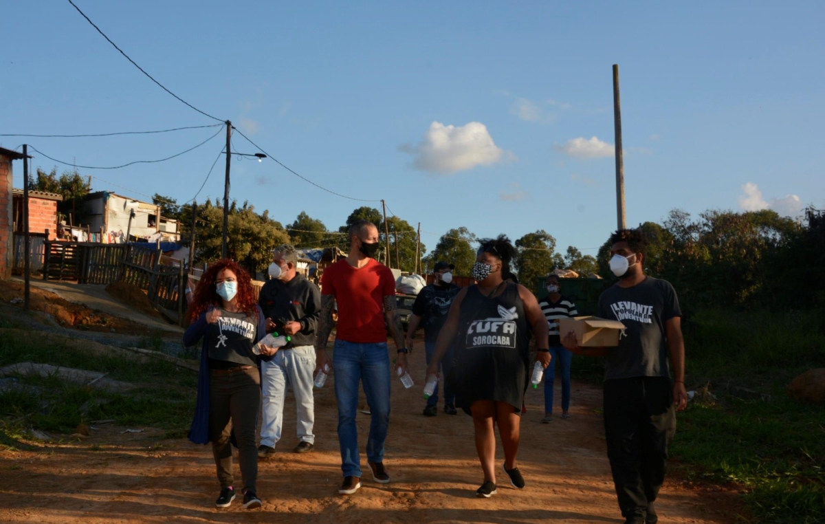 Projeto 'UFSCar em ação' contou com a parceria do Levante Popular da Juventude, o SMetal e a CUFA