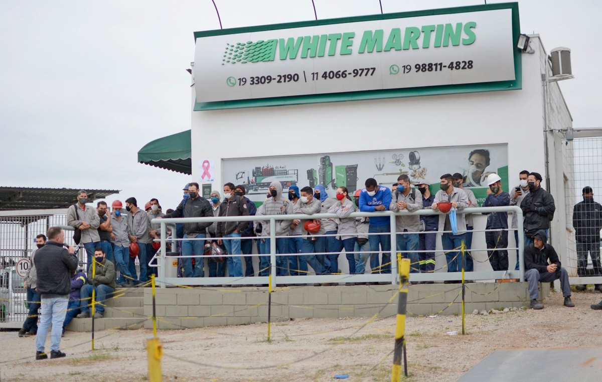 Assembleia informativa foi realizada com os trabalhadores da White Martins nesta sexta-feira, 8