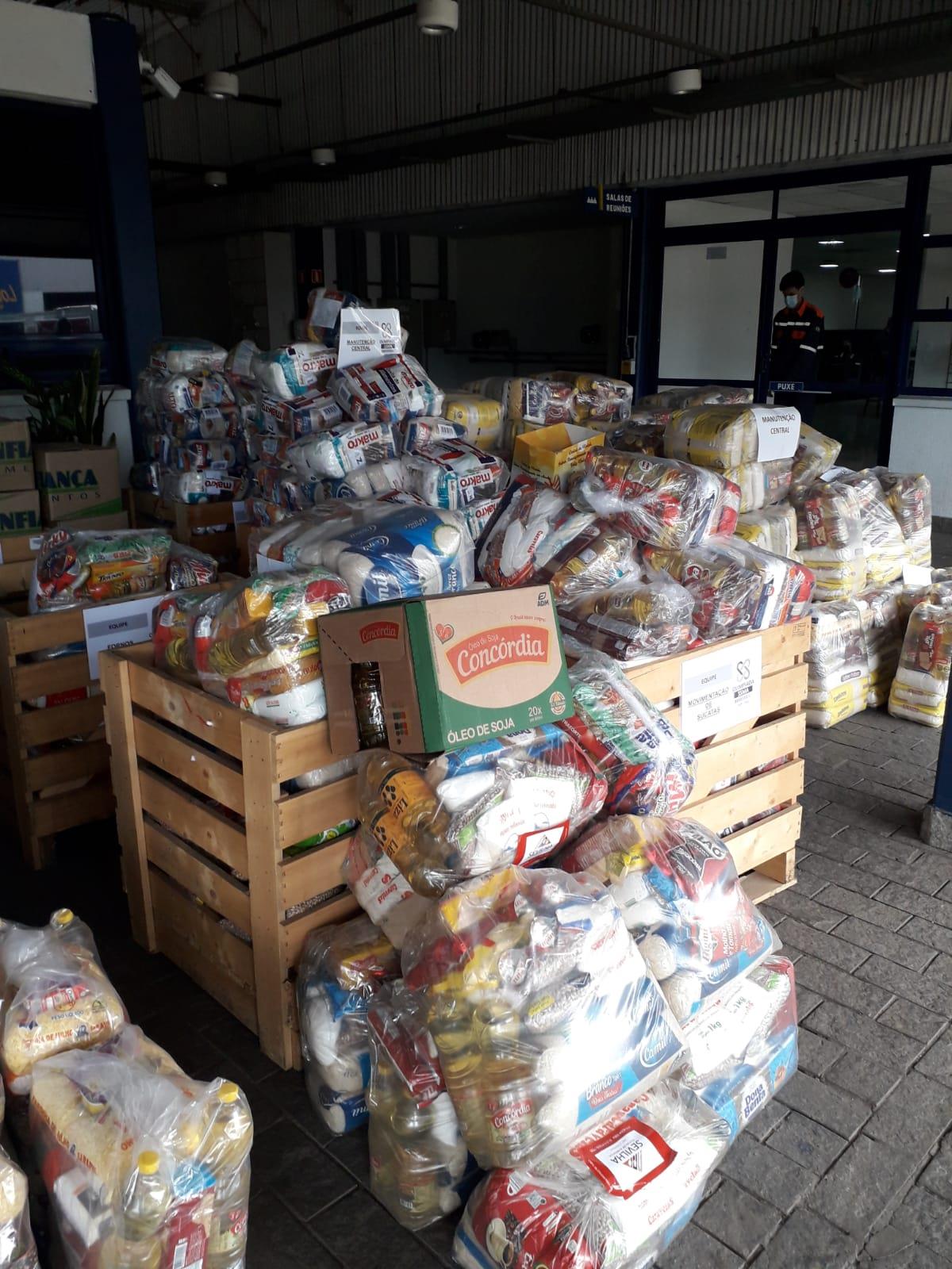 Mais de sete toneladas de alimentos foram arrecadadas pelos trabalhadores da Gerdau
