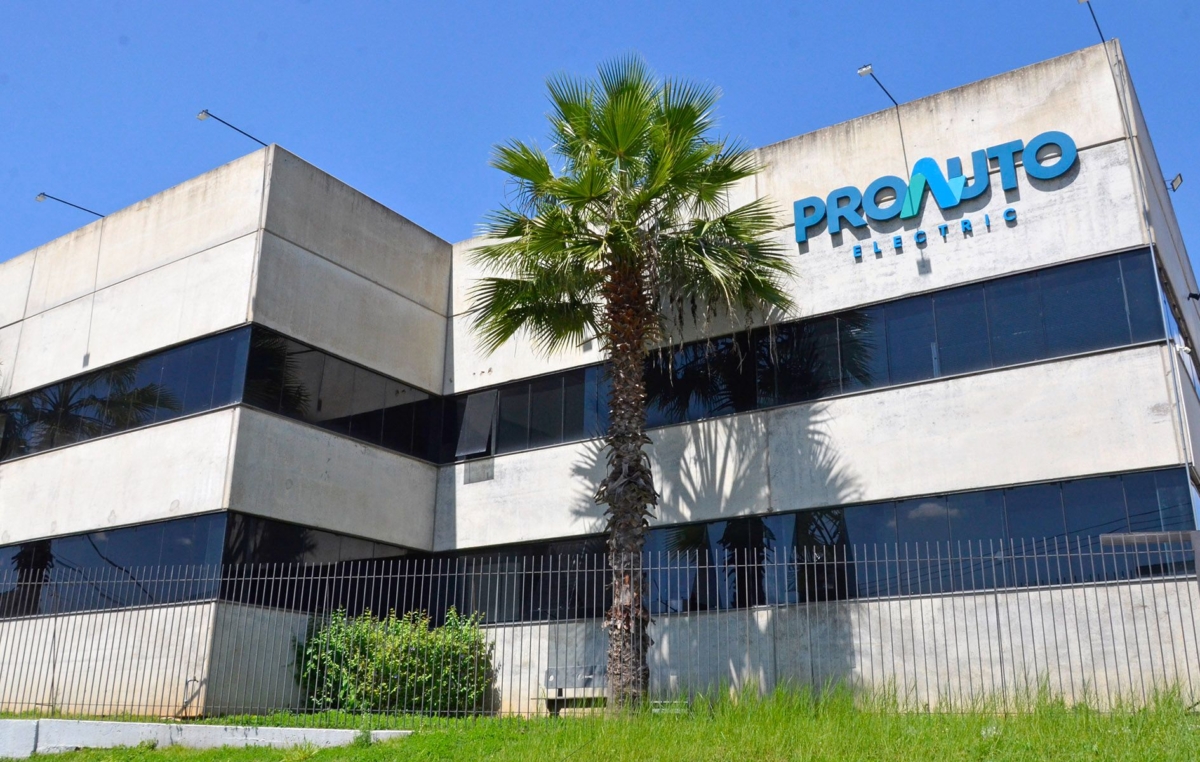 A Proauto Eletric fica na Rodovia Raposo Tavares, em Sorocaba, é especializada em automação industrial e tem cerca de 100 trabalhadores
