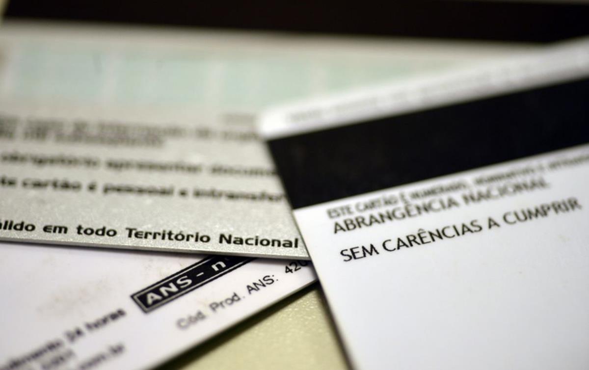 O atual recorde de acréscimo no preço dos planos de saúde é de 13,57%, feito em 2016