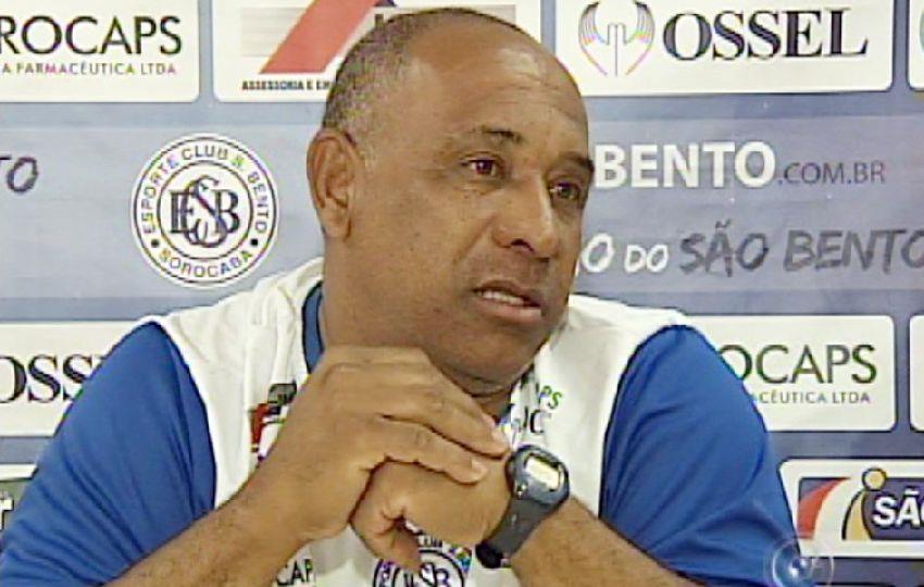 Pelo São Bento, na condição de auxiliar ou técnico, ele trabalhou ainda em 2008, 2009, 2010, 2011 e 2012