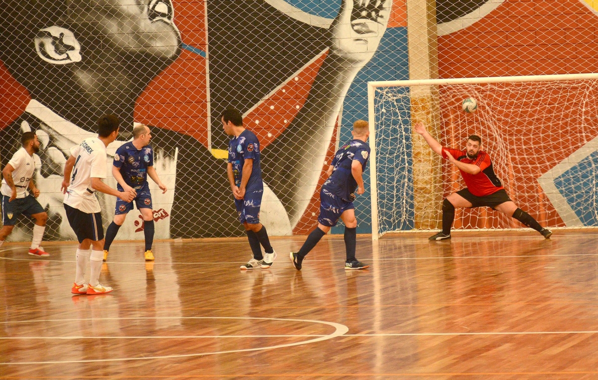 Na semifinal, que rolou neste domingo, 11, a equipe EC Condex goleou a Prysmian Group por 5 a 1
