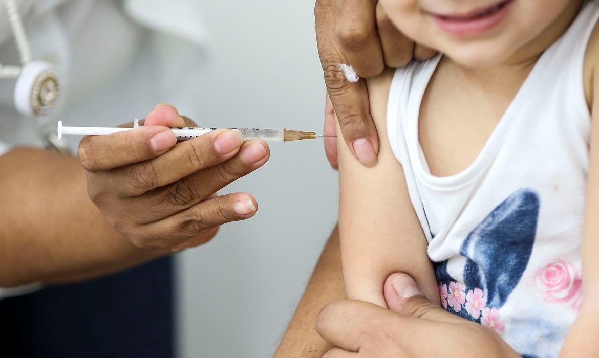 Ampliação da vacinação infantil contra a covid deverá ser feita de forma gradual